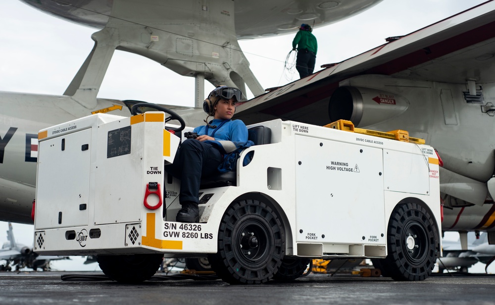 Mobile Power Unit on the Flight Deck