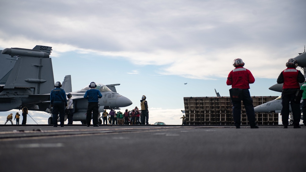 USS Theodore Roosevelt (CVN 71)