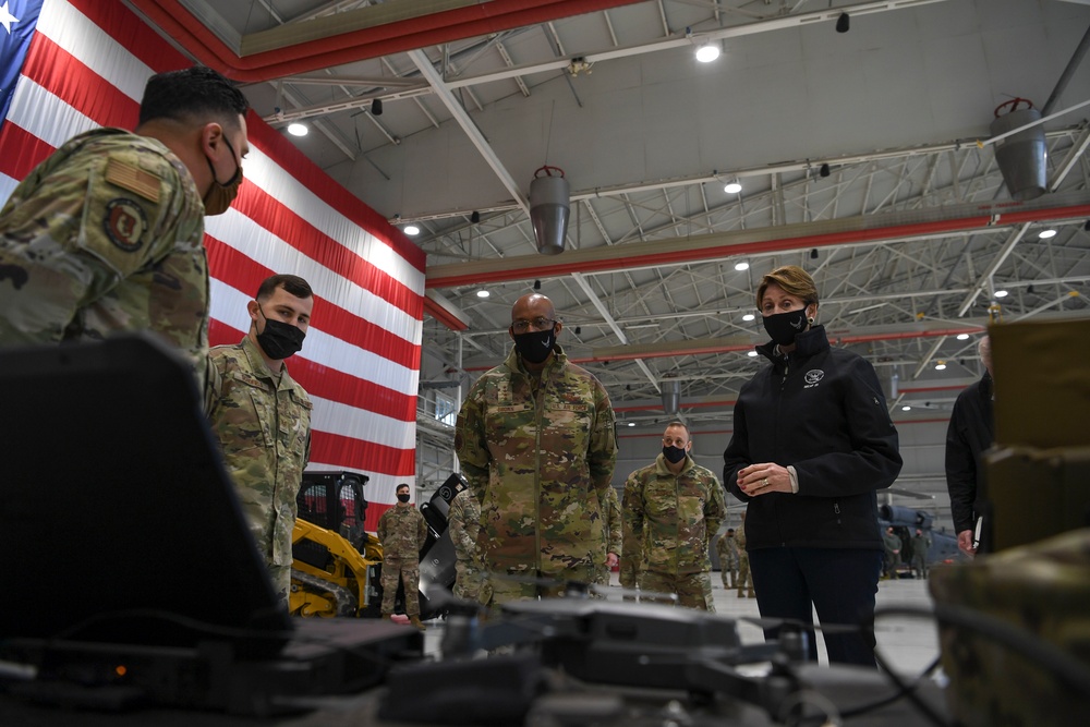 Aviano Airmen highlight adaptable, rapidly executable posture during SECAF, CSAF, CMSAF visit