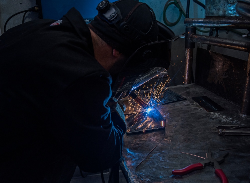 Idaho Guardsman uses State Education Assistance Program to complete welding course