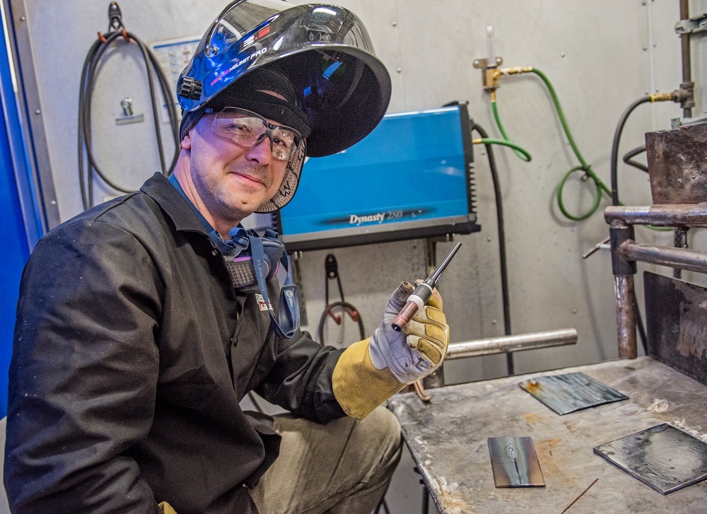 Idaho Guardsman uses State Education Assistance Program to complete welding course