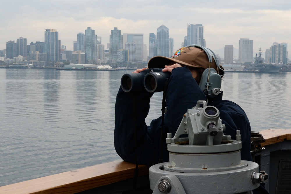 USS Russell (DDG 59)