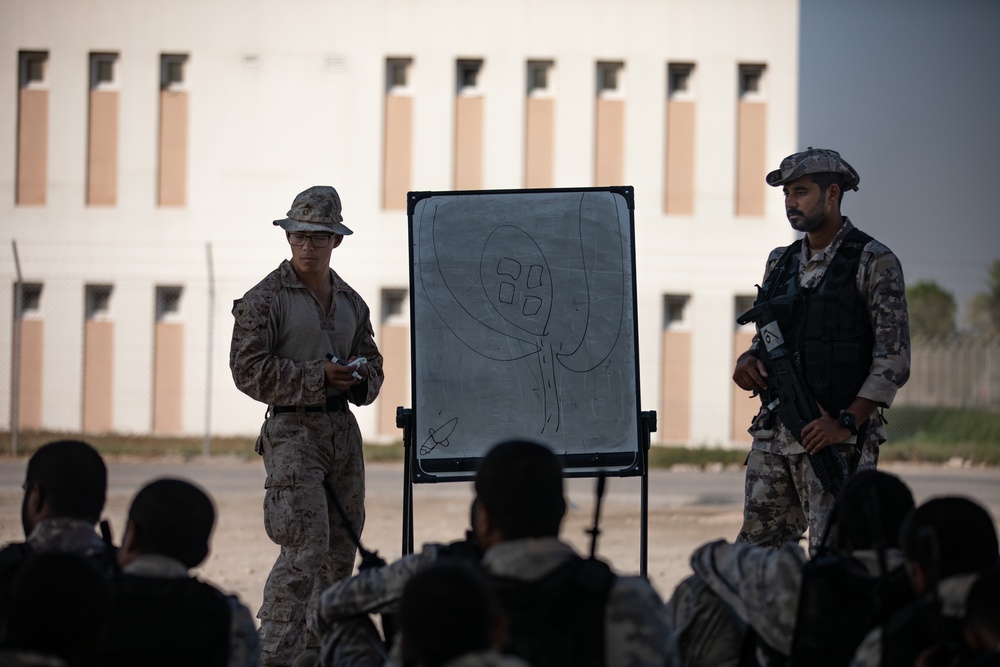 SPMAGTF-CR-CC: U.S. and Qatari Marine Training, Day 2