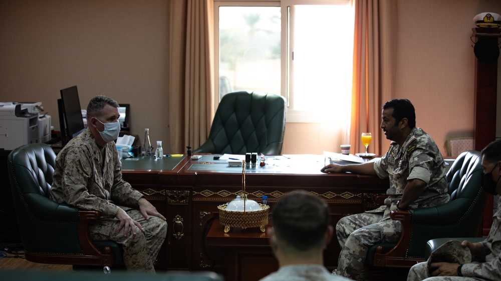 SPMAGTF-CR-CC: U.S. and Qatari Marine Training, Day 2