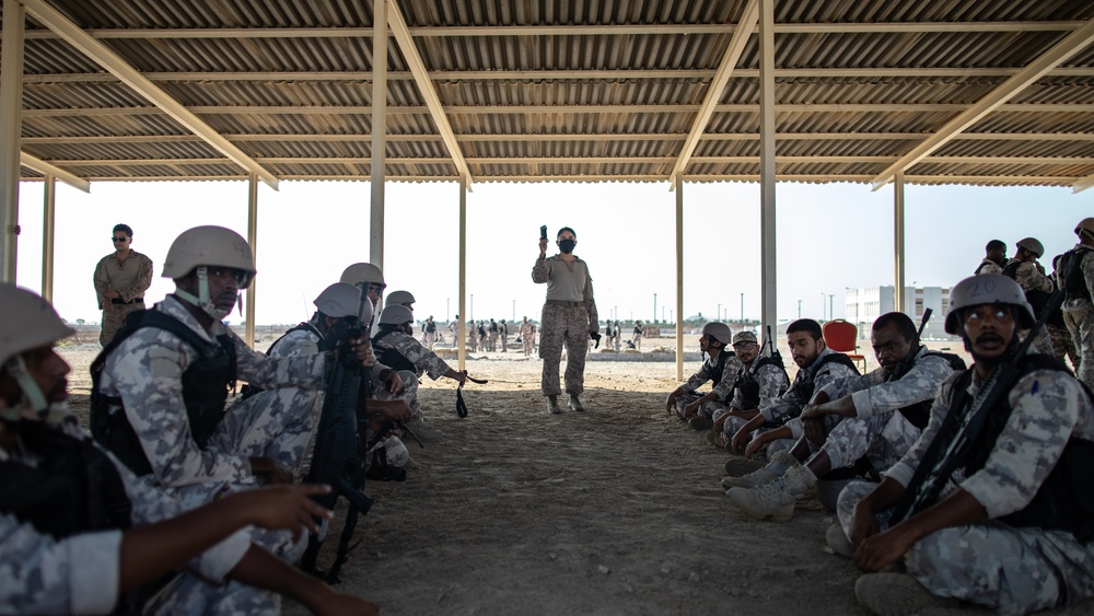SPMAGTF-CR-CC: U.S. and Qatari Marine Training, Day 3