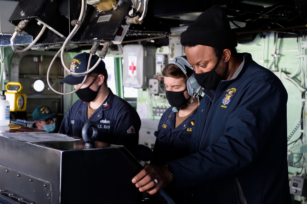 USS Russell (DDG 59)