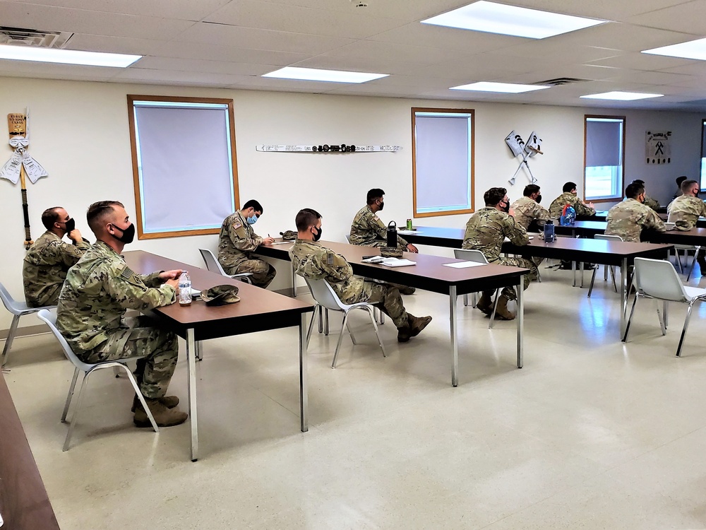 Fort McCoy’s Cold-Weather Operations Course graduates 19 students with class 21-01