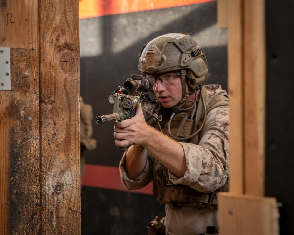 11th MEU ADR conducts Close Quarters Tactics