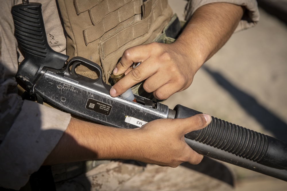 11th MEU ADR conducts Close Quarters Tactics