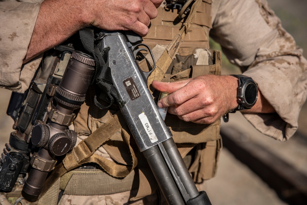 11th MEU ADR conducts Close Quarters Tactics