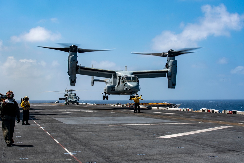 15th MEU Marines depart USS Makin Island for TRAP rehearsal in Somalia