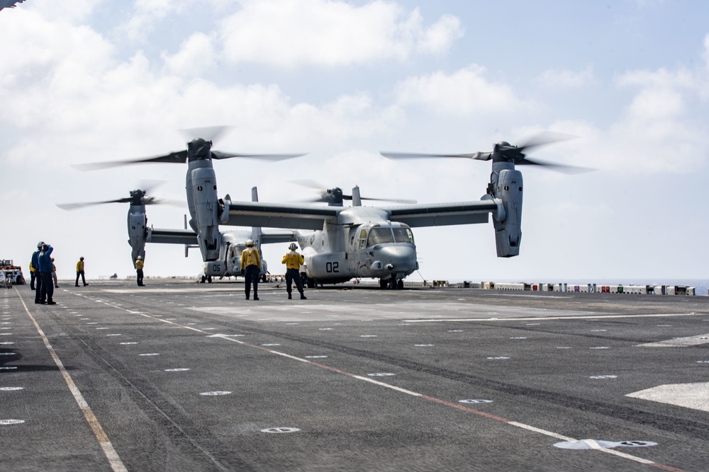 15th MEU Marines depart USS Makin Island for TRAP rehearsal in Somalia