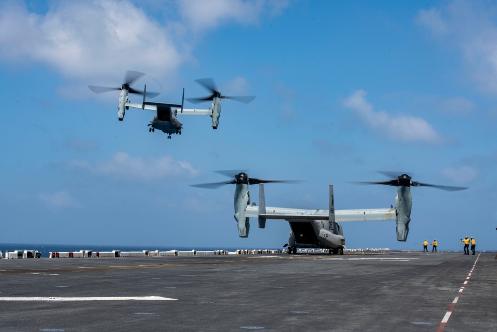 15th MEU Marines depart USS Makin Island for TRAP rehearsal in Somalia