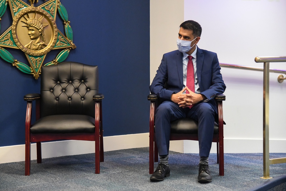 Farhan Khan, Director of Architecture, Data and Standards, Army CIO, recognized during pinning ceremony