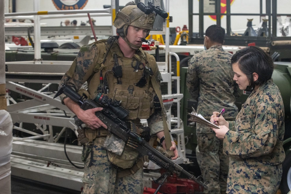 15th MEU Marines depart USS Makin Island for TRAP rehearsal in Somalia