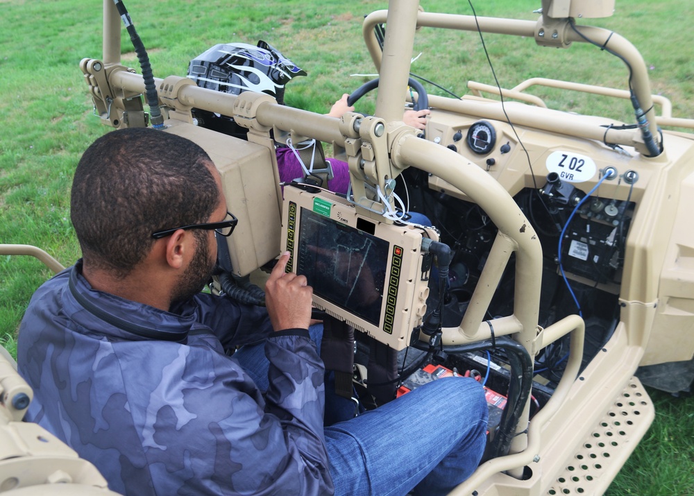 Army connects mission command, robotics for enhanced battlefield situational awareness