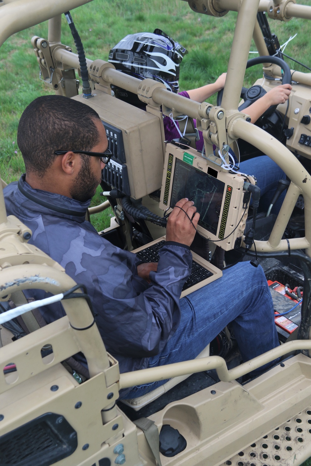 Army connects mission command, robotics for enhanced battlefield situational awareness