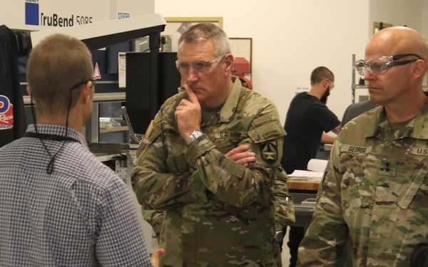 Gen. John Murray tours C5ISR PIF