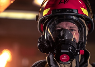 USS Iwo Jima Conducts AMEX