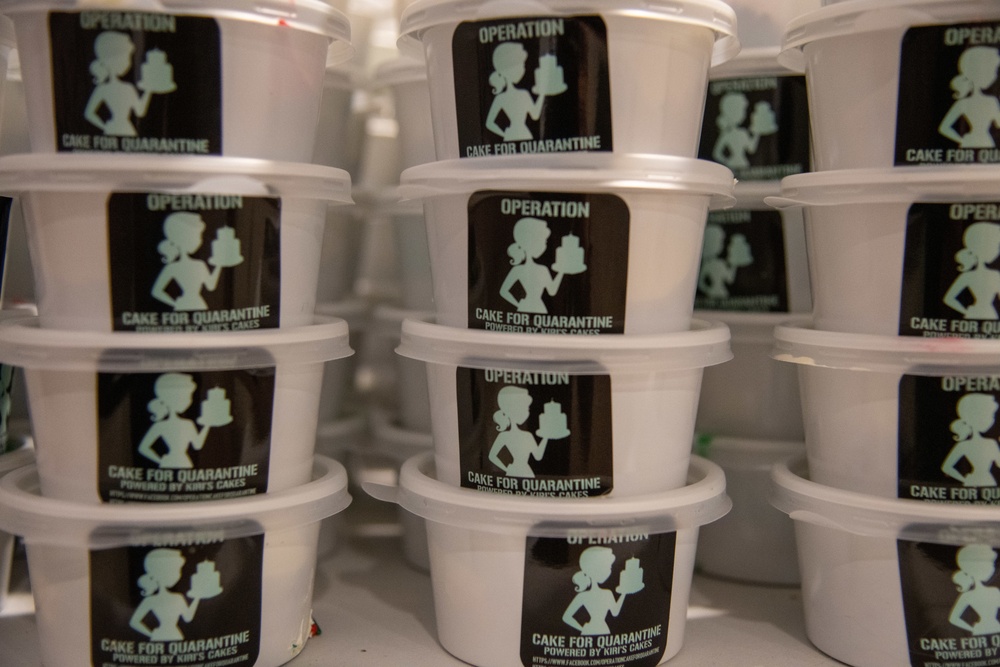 Cake Cups for Christmas: Humphreys volunteers bring holiday spirit to quarantine