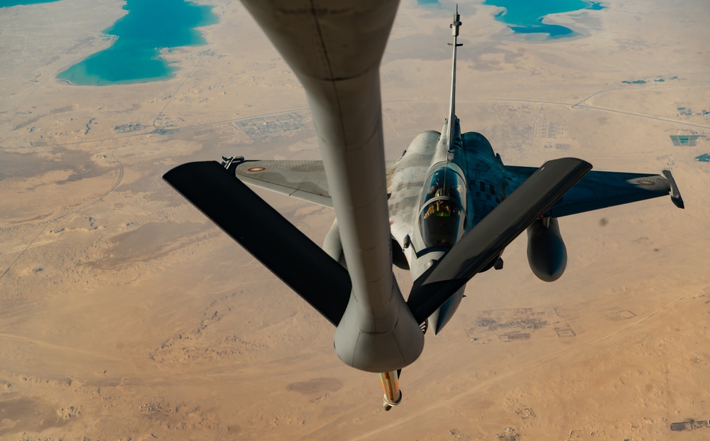 340th EARS conduct first-ever refueling mission with Qatar Emiri Air Force