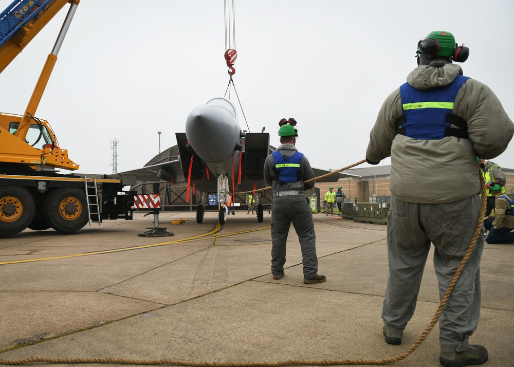 48th EMS conduct aircraft crash and recovery lift training