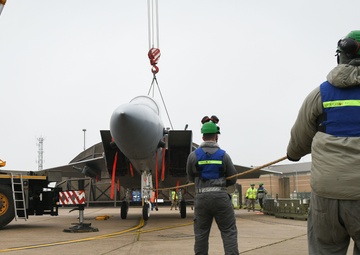 48th EMS conduct aircraft crash and recovery lift training