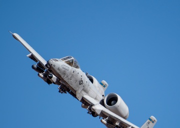 Air Forces Southern Commander flys A-10