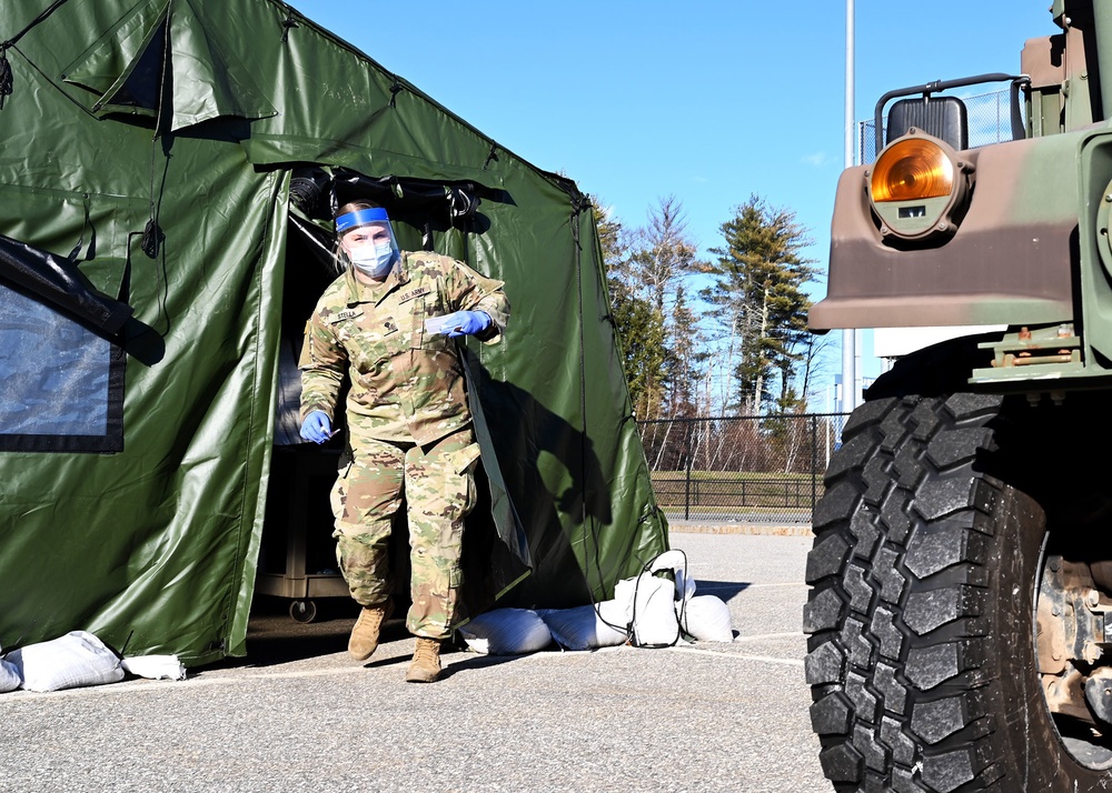 NH Guardsmen Staff Vaccine Stations Across Granite State