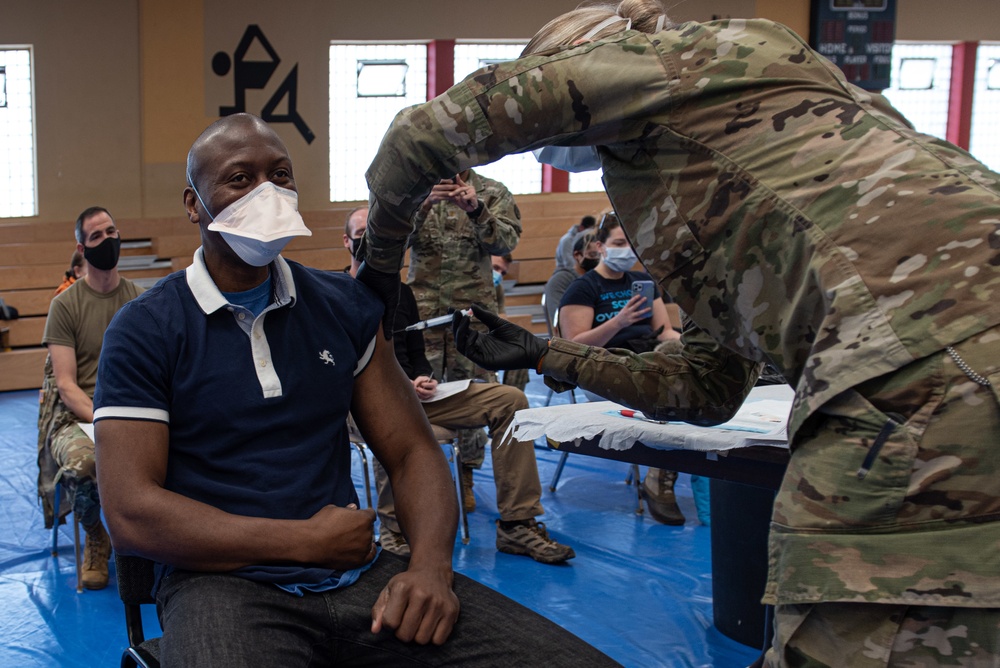 Baumholder Army Health Clinic conducts first inoculations of COVID-19 vaccine