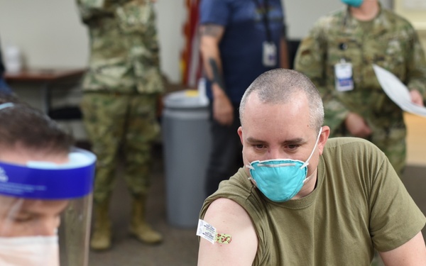 Malmstrom receives COVID-19 vaccine