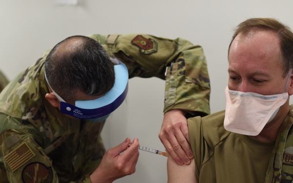 Malmstrom receives COVID-19 vaccine