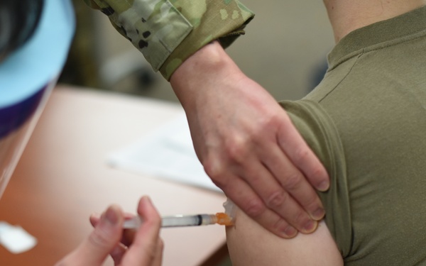 Malmstrom receives COVID-19 vaccine