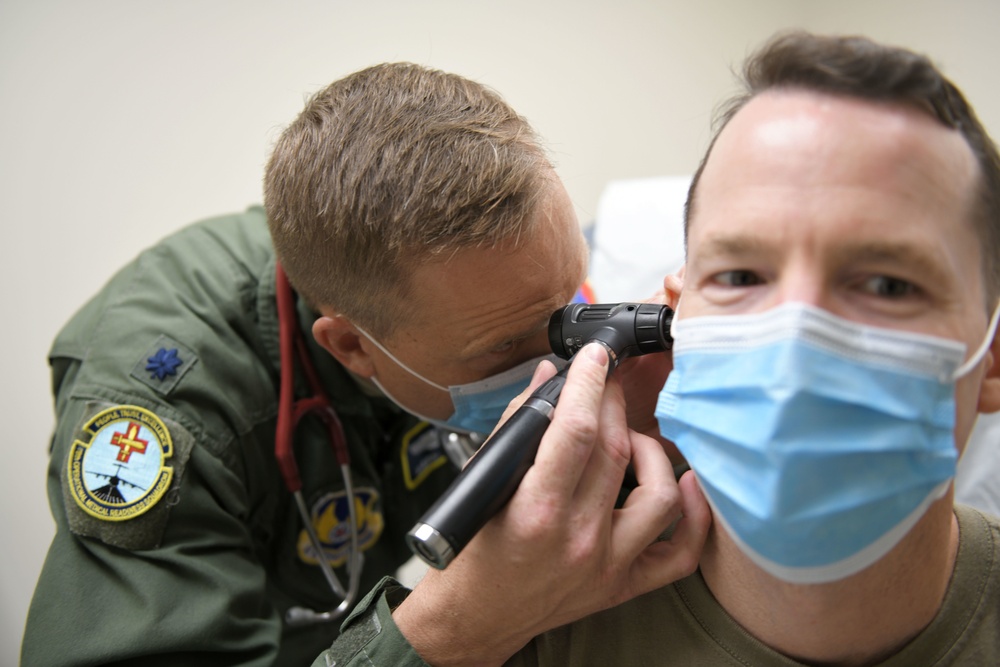 Flight surgeons ensure Airmen with flying duties, Robins work force remain healthy for mission