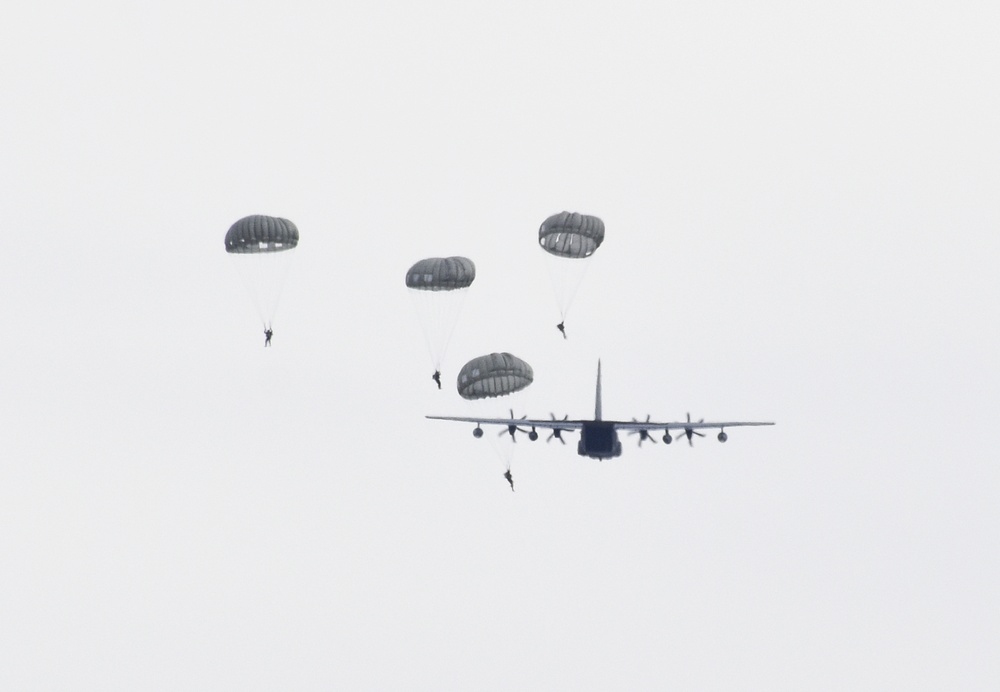 Marines Jump Out of Perfectly Good Airplane 1