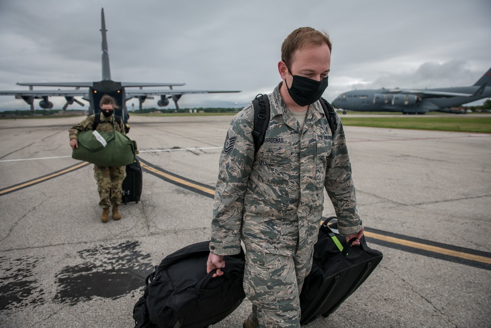 932nd Medical Group Airmen return home