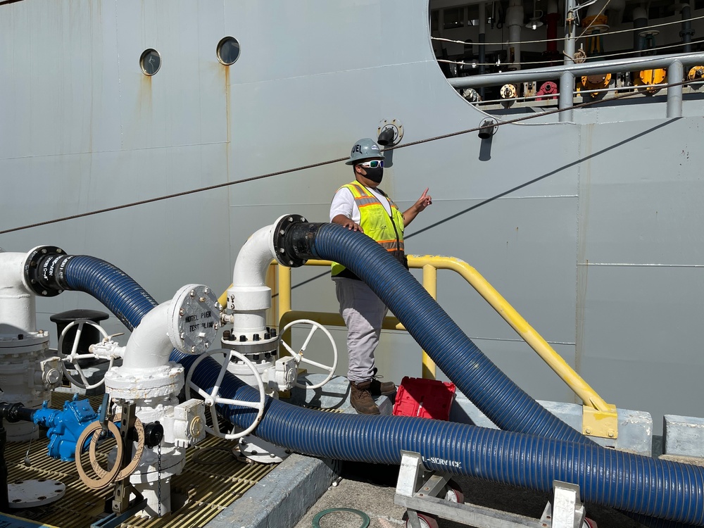 USNS Guadalupe Replenishment-at-sea Onload