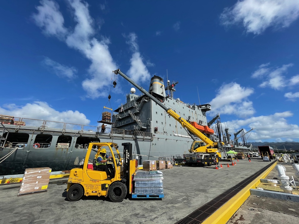 USNS Guadalupe Replenishment-at-sea Onload