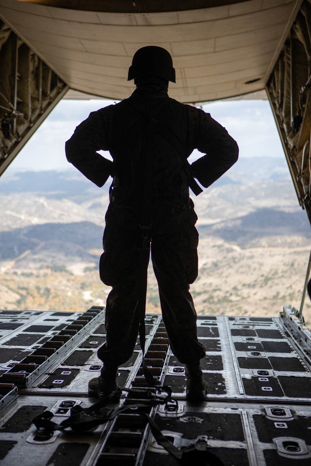 1st Radio Battalion Conducts Parachute Training