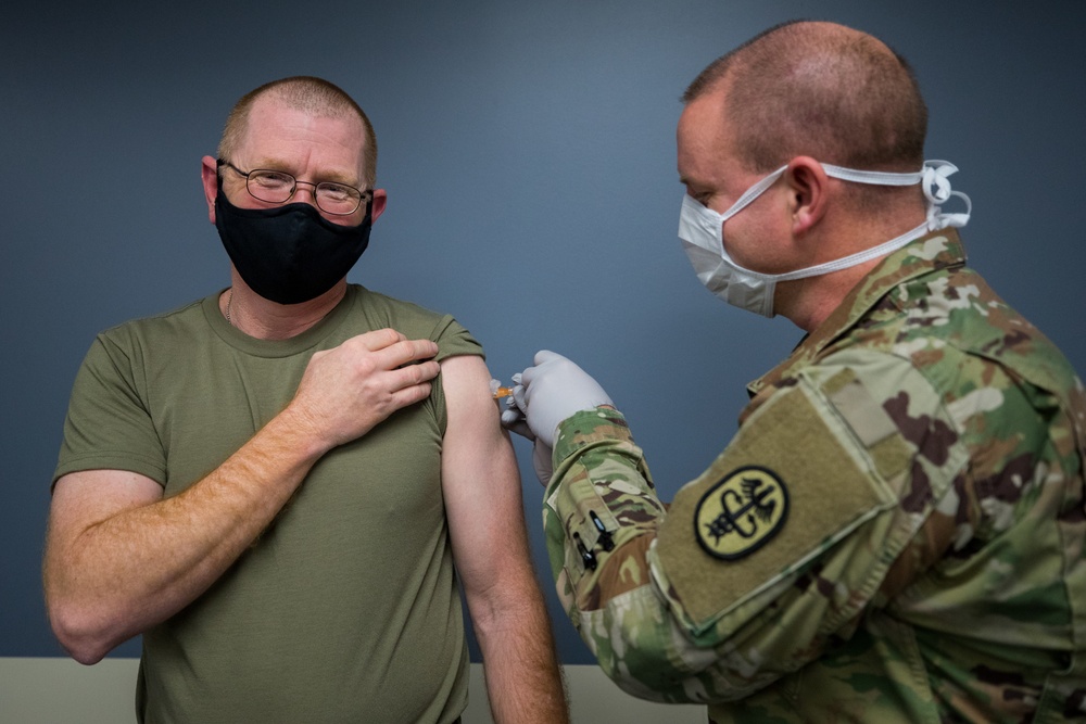 CSM gets flu shot