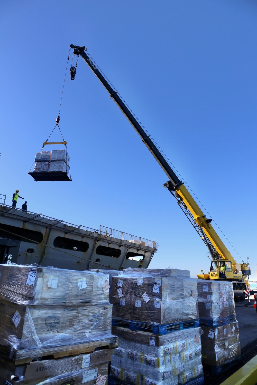 USNS Arctic Onload