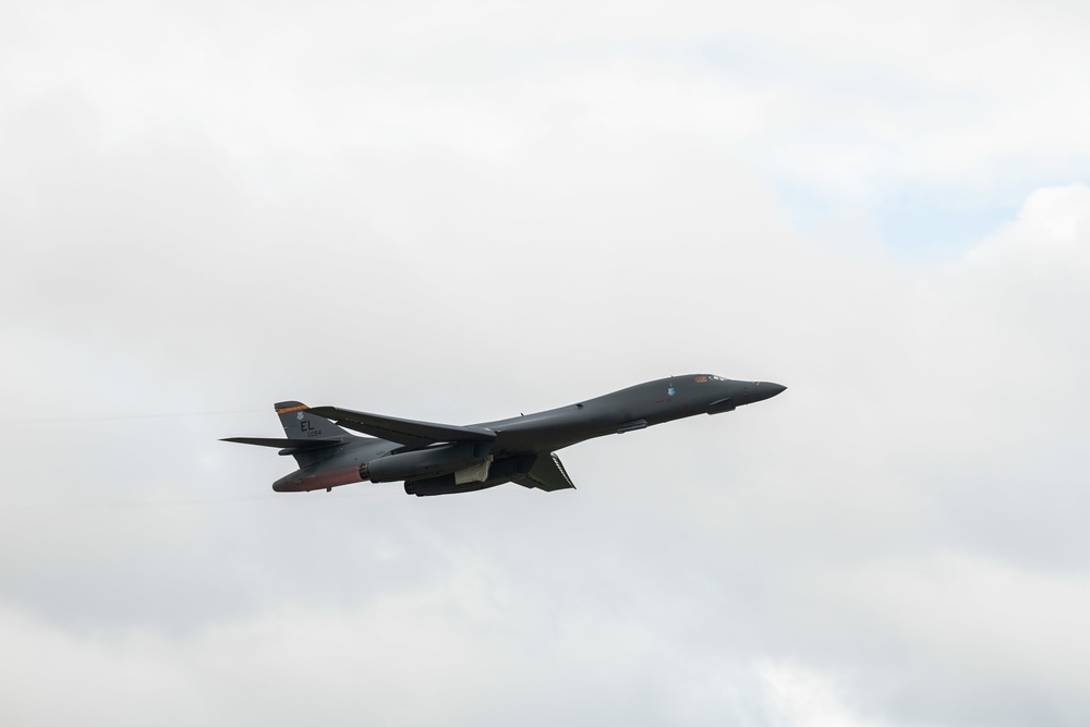 B-1B Lancers carry out Bomber Task Force mission