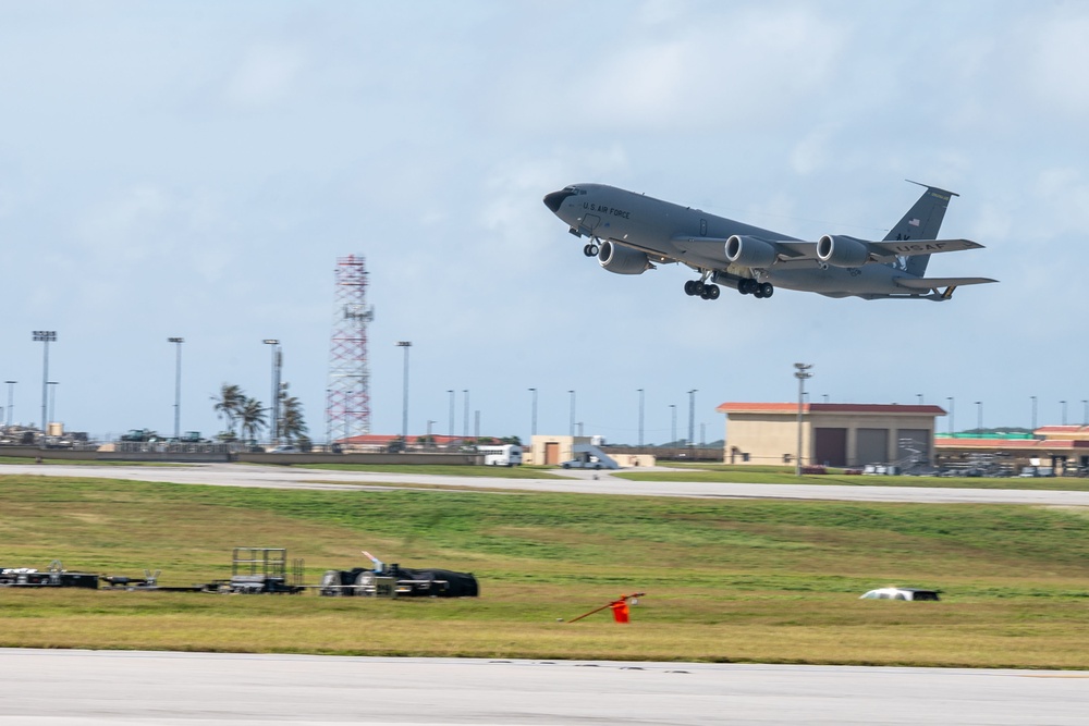 B-1B Lancers carry out Bomber Task Force mission