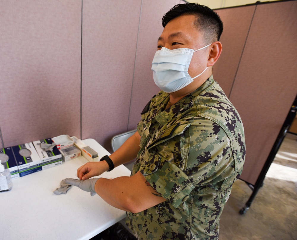 U.S. Naval Hospital Guam Healthcare Providers Receive COVID-19 Vaccine