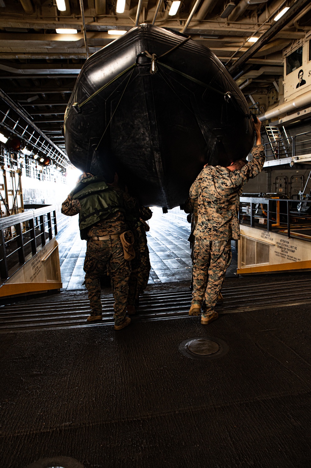 BLT 1/4 Marines prepare small boats for training aboard USS San Diego