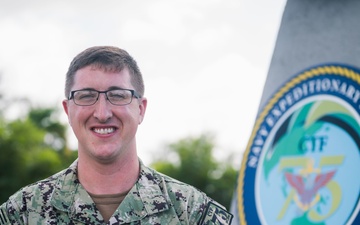 SMO at CTF 75 Awarded Navy Medicine’s Clinical Social Work Officer of the Year