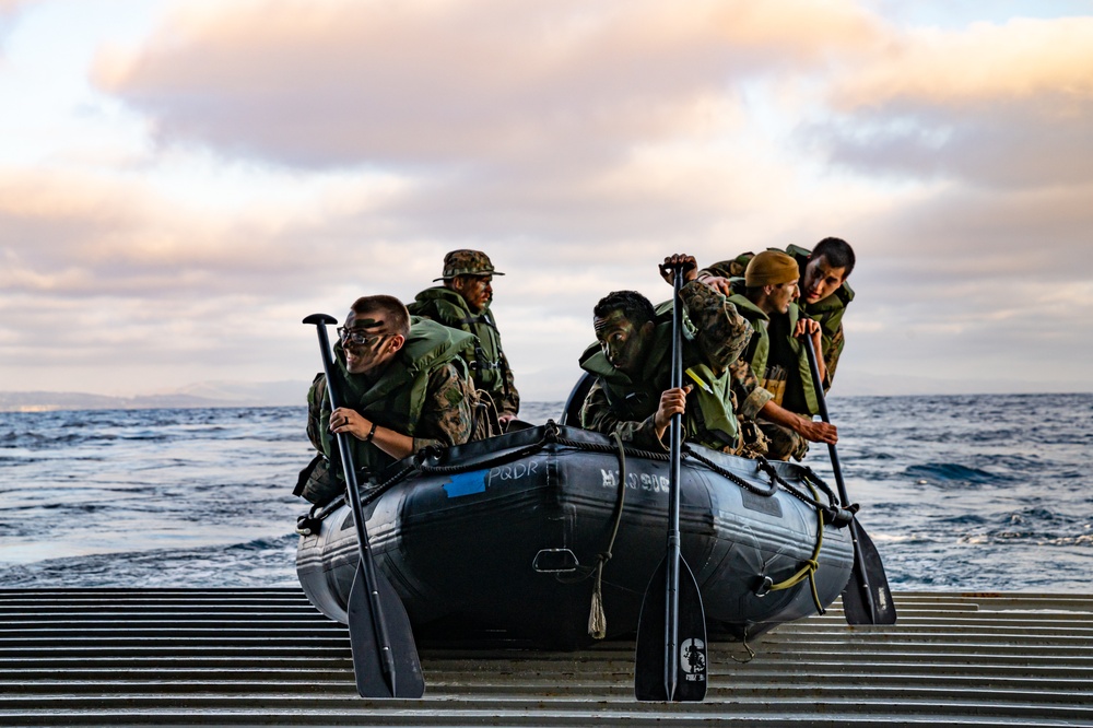 BLT 1/4 Marines depart USS San Diego for small boat raid training exercise