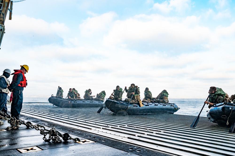 BLT 1/4 Marines depart USS San Diego for small boat raid training exercise