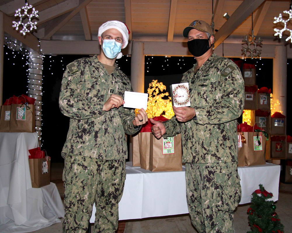 Sailors Receive Holiday Gift Bags