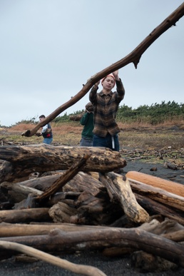 CATC Camp Fuji Marines and sailors clean Numazu beach, ensure readiness for training units